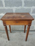 Table basse - bois de noyer