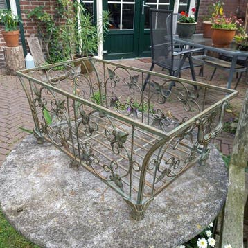 Mand - IJzer - Fraaie Planten Mand 58cm
