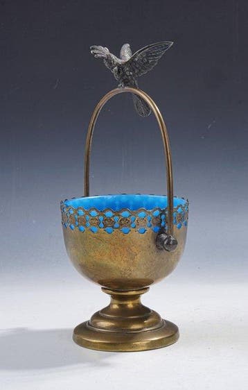 Bonbon mand - Turquoise opaalglas in verzilverd messing,, Antiek en Kunst