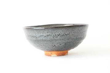 Yuteki Tenmoku — Betoverende olie-druppelglazuur theekopje