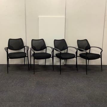 complete set van 4 stuks vergaderstoelen/ stapelstoelen, Huis en Inrichting, Stoelen, Gebruikt, Zwart