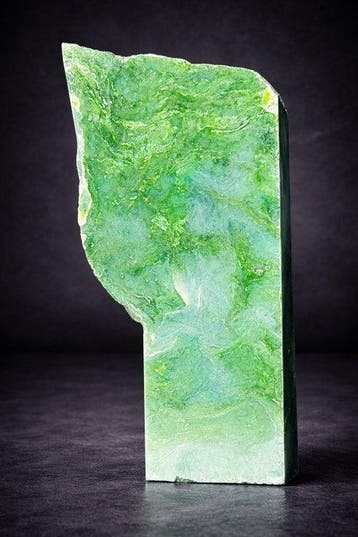 Tranche de jade néphrite naturelle AAA+ – Pierre de