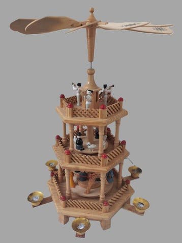 Kerstbeeldje - Draaiende kerstpiramide, 3 verdiepingen - 44