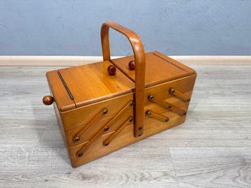 Naaidoos - Hout - Uitklapbare naaikist, Antiek en Kunst