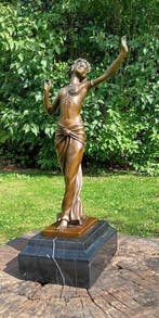 f.paris - Sculpture, scarab danseres - 35 cm - marbre en, Antiquités & Art