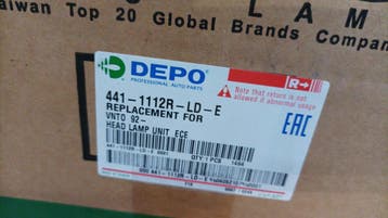 Koplamp VW Vento rechts H4 | -55% Retour deal | Sla toe!, Verzenden