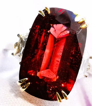 Ring - 18 karaat Witgoud, GRS Spinel Birma VIVID Orange-Red, Nieuw