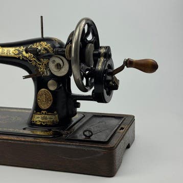 Singer 28K (1936) Machine à coudre - Fonte, Acier, Bois