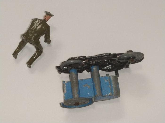 Morestone Esso Petrol Pump Series 1:76 - Modelauto (2) -, Hobby en Vrije tijd, Modelauto's | 1:5 tot 1:12