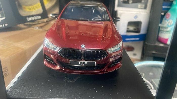 GT Spirit 1:18 - Modelauto - BMW M850i Gran Coupe, Hobby en Vrije tijd, Modelauto's | 1:5 tot 1:12