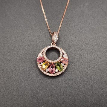 Sans prix de réserve - Collier avec pendentif Argent, Plaqué, Handtassen en Accessoires, Antieke sieraden