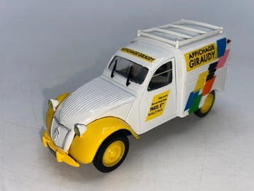 Norev 1:43 - Modelauto (10) - Hachette Collectie 2CV Citroën, Nieuw