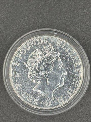 Verenigd Koninkrijk. 5 Pounds 2017, Red Dragon of Wales, 2