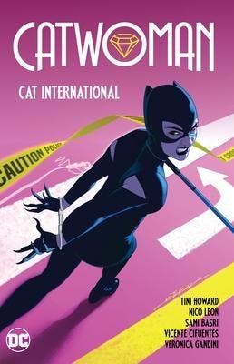 Catwoman Vol. 2: Cat International, Verzenden, Nieuw