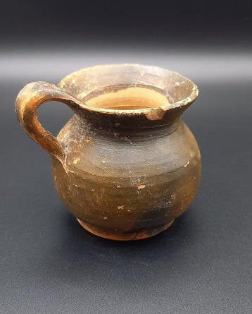 Oud-Grieks, Magna Graecia Apulische mini-olpe met de