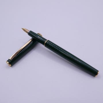 Pilot - Pilot Fountain Pen Green 14K-585 Gold Nib - Zonder