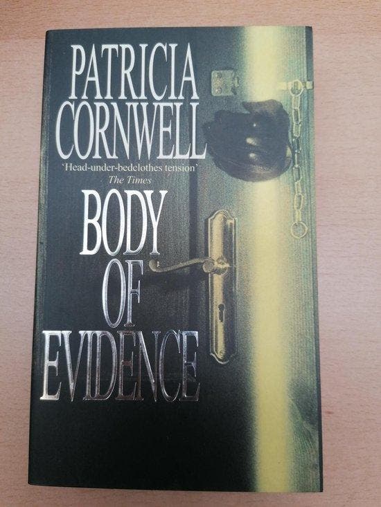 BODY OF EVIDENCE 9780751505122 CORNWELL, Boeken, Romans, Gelezen, Verzenden