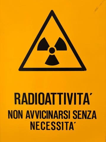 Groot Italiaans industrieel stralingswaarschuwingsbord 55 ×
