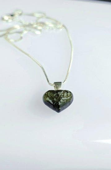 Moldaviet Gegraveerd hart / 925 zilver / hanger - Hoogte: 14