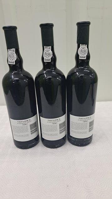1997 Taylors Vintage Port - Vintage Port - Gebotteld in, Collections