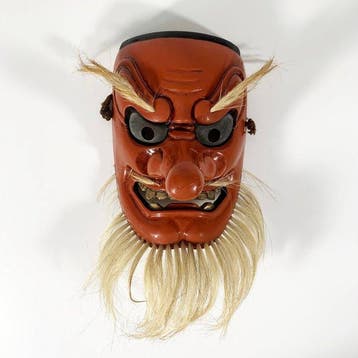 Mask - Hout, urushi-lak, paardenhaar - Tengu Kagura-masker