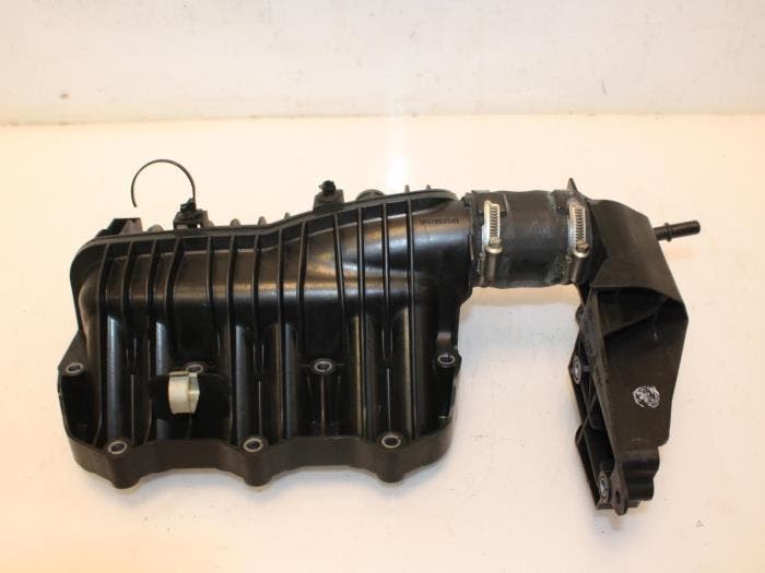 Inlaatspruitstuk Ford Fiesta O69659, Auto-onderdelen, Carrosserie