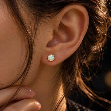 Zilver, Verguld - Oorbellen - Fijne opaal-stud oorbellen