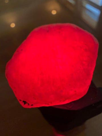 Robijn Pigeon Blood Ruby! 102 ct. Mozambique Grote