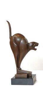 naar C.VD Hoef. - Sculpture, Kubistische kat van brons - 26