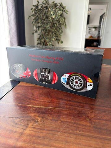 miniatuur - Ferrari - Modena cars racing european champion