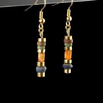 Oude Egypte, late periode Earrings, met faience-, lapis