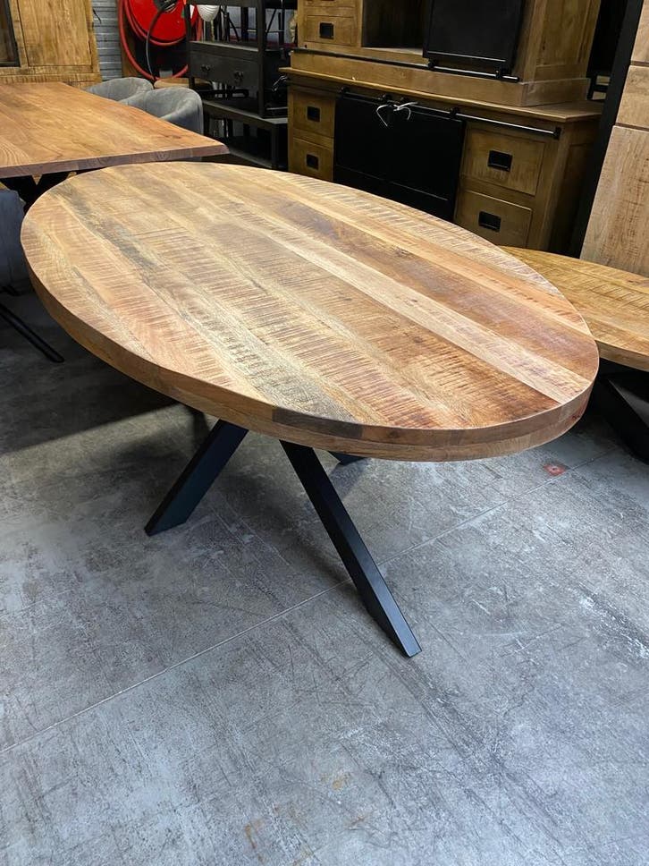 Eettafel ovaal, mangohout (nieuw, A-keuze), Maison & Meubles, Tables | Tables à manger