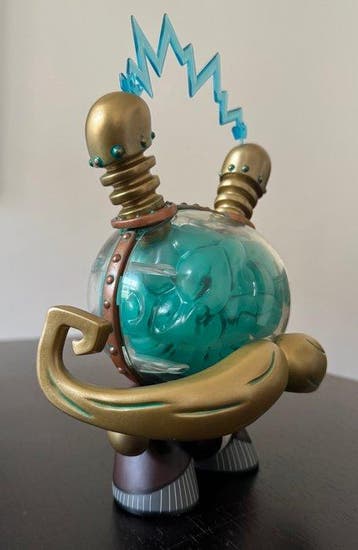 Tristan Eaton (1978) - Cognition Enhancement Engine