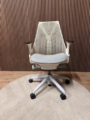 Refurbished Herman Miller Sayl White - 5 Jaar Garantie, Verzenden, Wit, Zo goed als nieuw, Bureaustoel