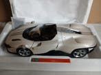 Bburago 1:18 - Modelauto - Ferrari Daytona SP3 -, Nieuw