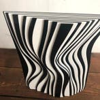 Gio Schiano - LIMITED EDITION - Black Floyd