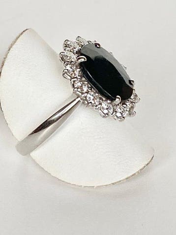 Bague tendance - 18 carats Or blanc - 6.40ct. tw. Saphir -