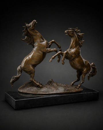 Milo (1910-1978) - after - sculptuur, Monumentale bronzen