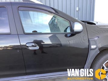 Portier 4Deurs rechts-voor Dacia Duster O342133, Nieuw