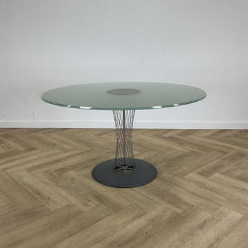 B&B Italia design tafel van Andreas Störiko Ø 130 cm, Huis en Inrichting, Gebruikt