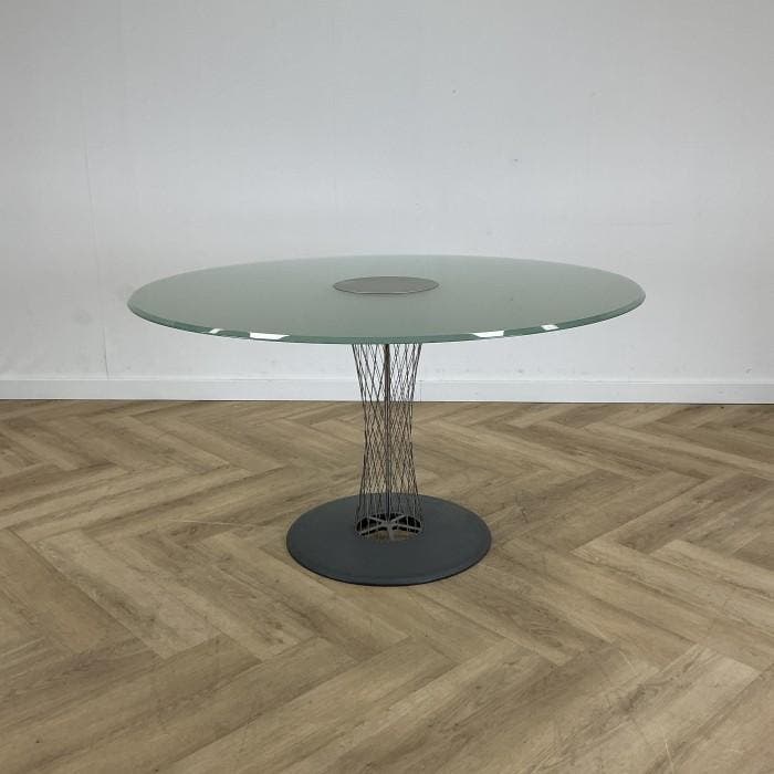 B&B Italia design tafel van Andreas Störiko Ø 130 cm, Huis en Inrichting, Tafels | Eettafels, Gebruikt