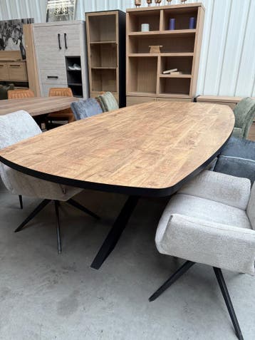 Costa eettafel, kleur mango, Huis en Inrichting, Tafels | Eettafels, Nieuw, Overige materialen