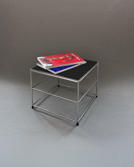 Bijzettafel - Chroom, Staal - Mid Century Modern -, Antiek en Kunst, Curiosa en Brocante