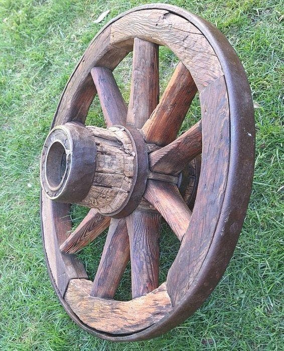 Koets - koetswiel - Kastanje, Antiquités & Art, Curiosités & Brocante