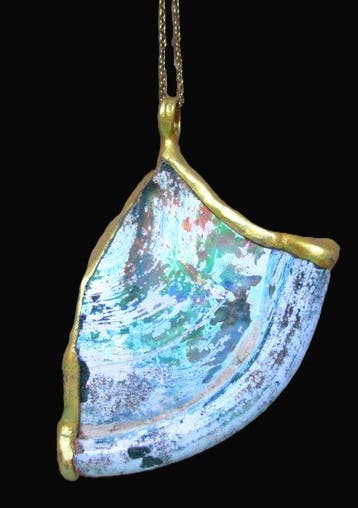 Oud-Romeins Glas Grote turkoois-iriserende hanger - 70 mm