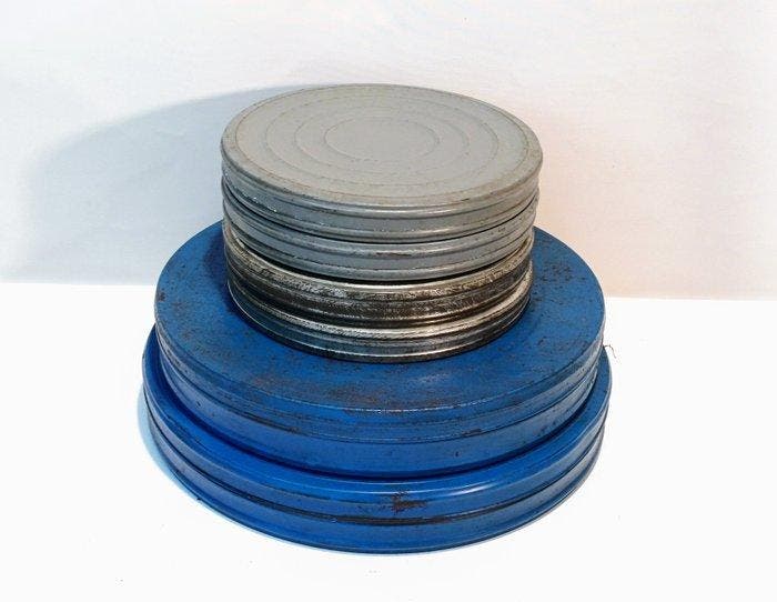 diverse 8 stuks 16 mm films ( 1 x Vietnam war ) Film 16mm, Verzamelen, Foto-apparatuur en Filmapparatuur