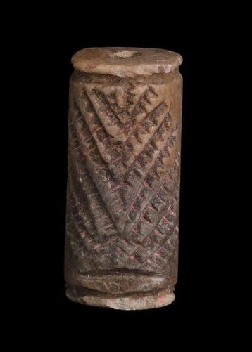 Mesopotamisch Brown Hardstone Cylinder seal
