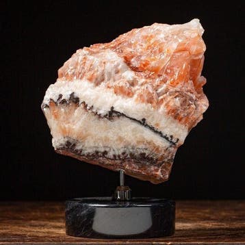 Tuscan Onyx op een marmeren voet - Zeldzame Perzik Onix -