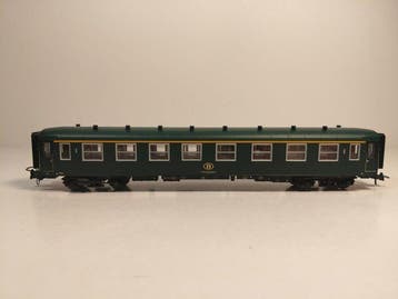 L.S. Models H0 - Modeltrein personenwagonset (2) - NMBS, Hobby en Vrije tijd, Nieuw