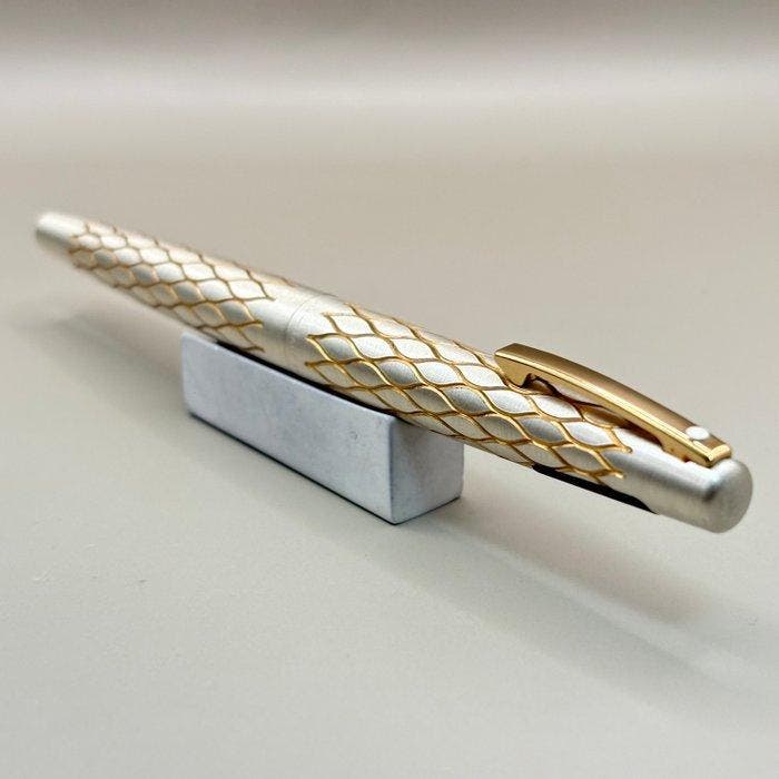 Sheaffer - Lady Sheaffer 642 (gold basketweave pattern) -, Collections, Stylos